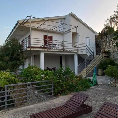 Apartman Carmak Ulcinj Esterno foto