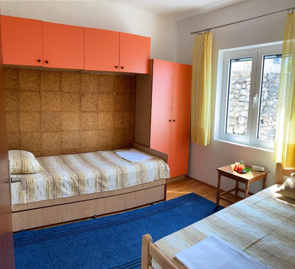 Apartman Carmak Ulcinj Esterno foto