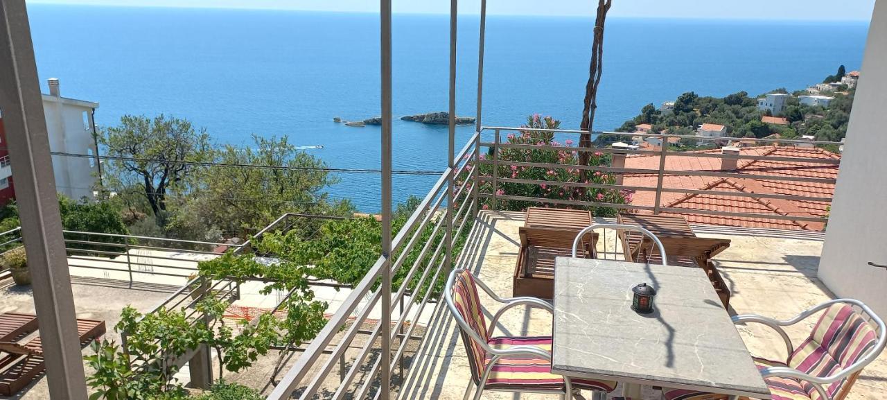 Apartman Carmak Ulcinj Esterno foto